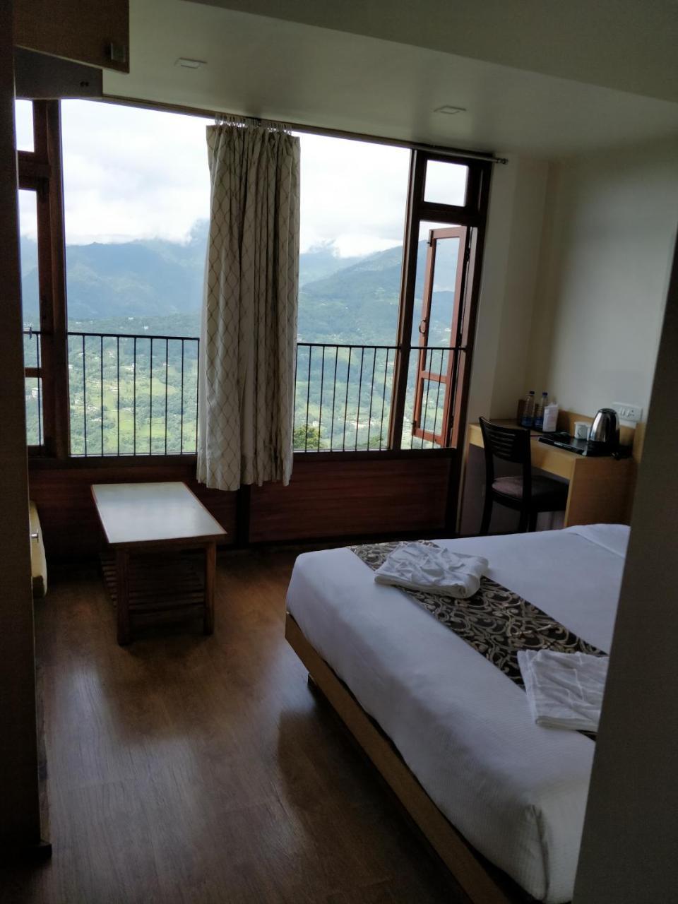 Hotel Ninamma Gangtok Bagian luar foto